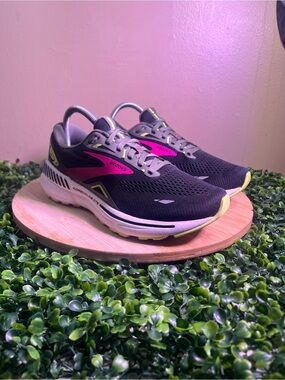 🔥  BROOKS ADRENALINE GTS BLACK PINK ATHLETIC RUNNING SHOES WMNS SZ 8.5 MED. B